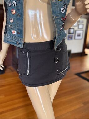RARE VINTAGE 90’s DOGPILE miniskirt